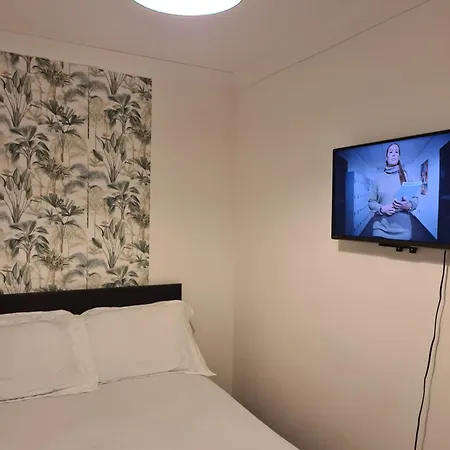 Rays 1 Guest house *