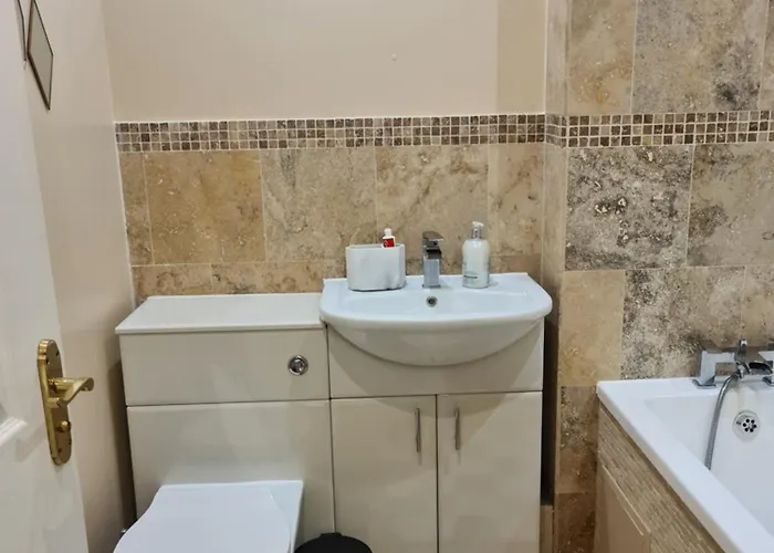 Casa de hóspedes Rays 1 *